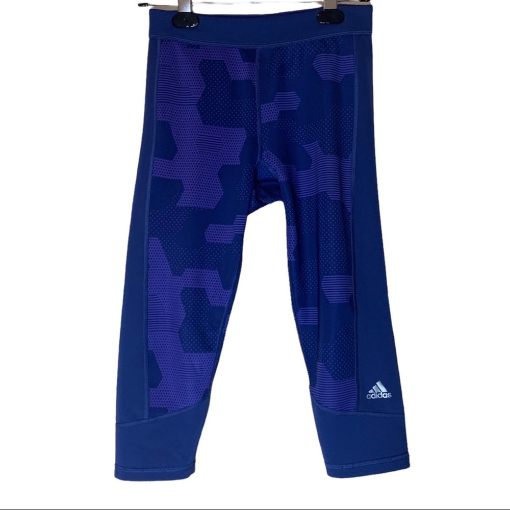 Adidas climate techfit prurple and blue geometric capris cropped leggings small